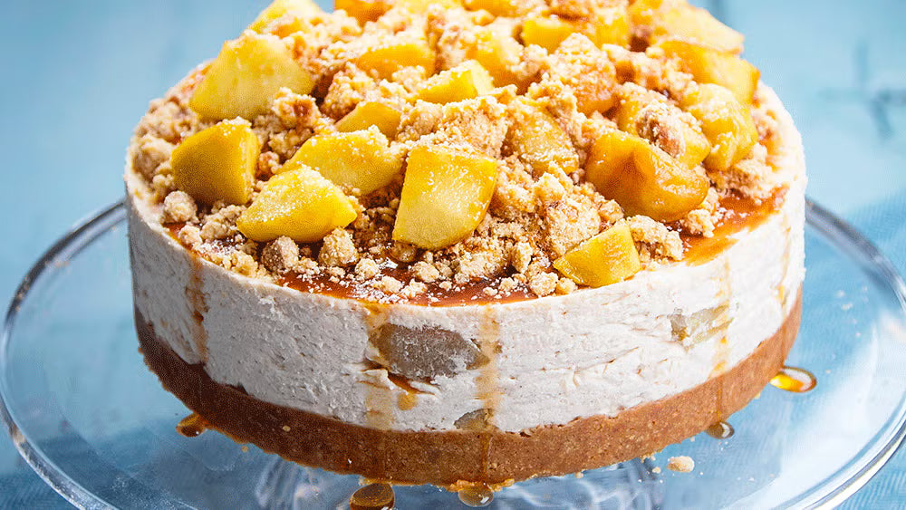 Apple Crumble Cheesecake